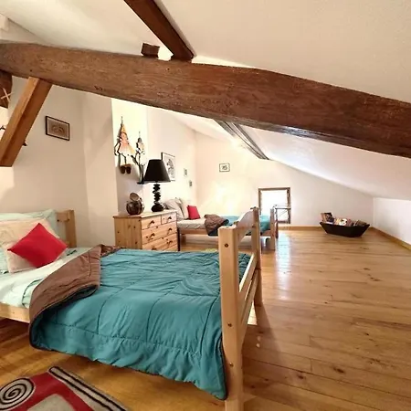 Perron- Vakantiehuis Arengosse